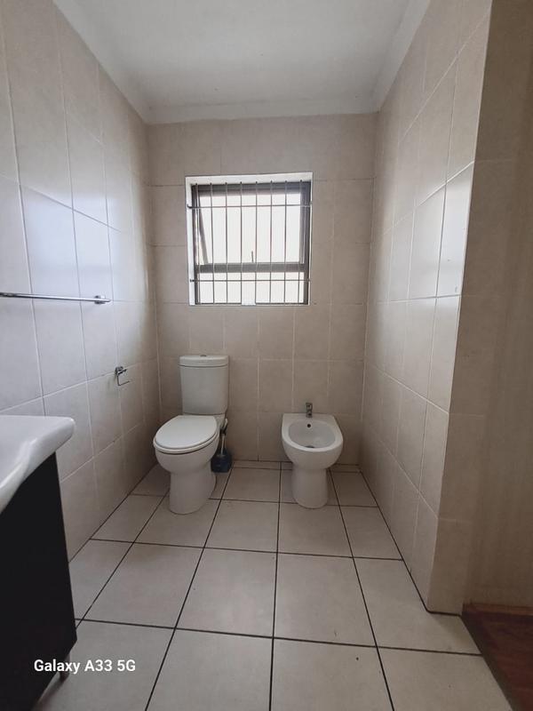 3 Bedroom Property for Sale in Protea Heights Western Cape